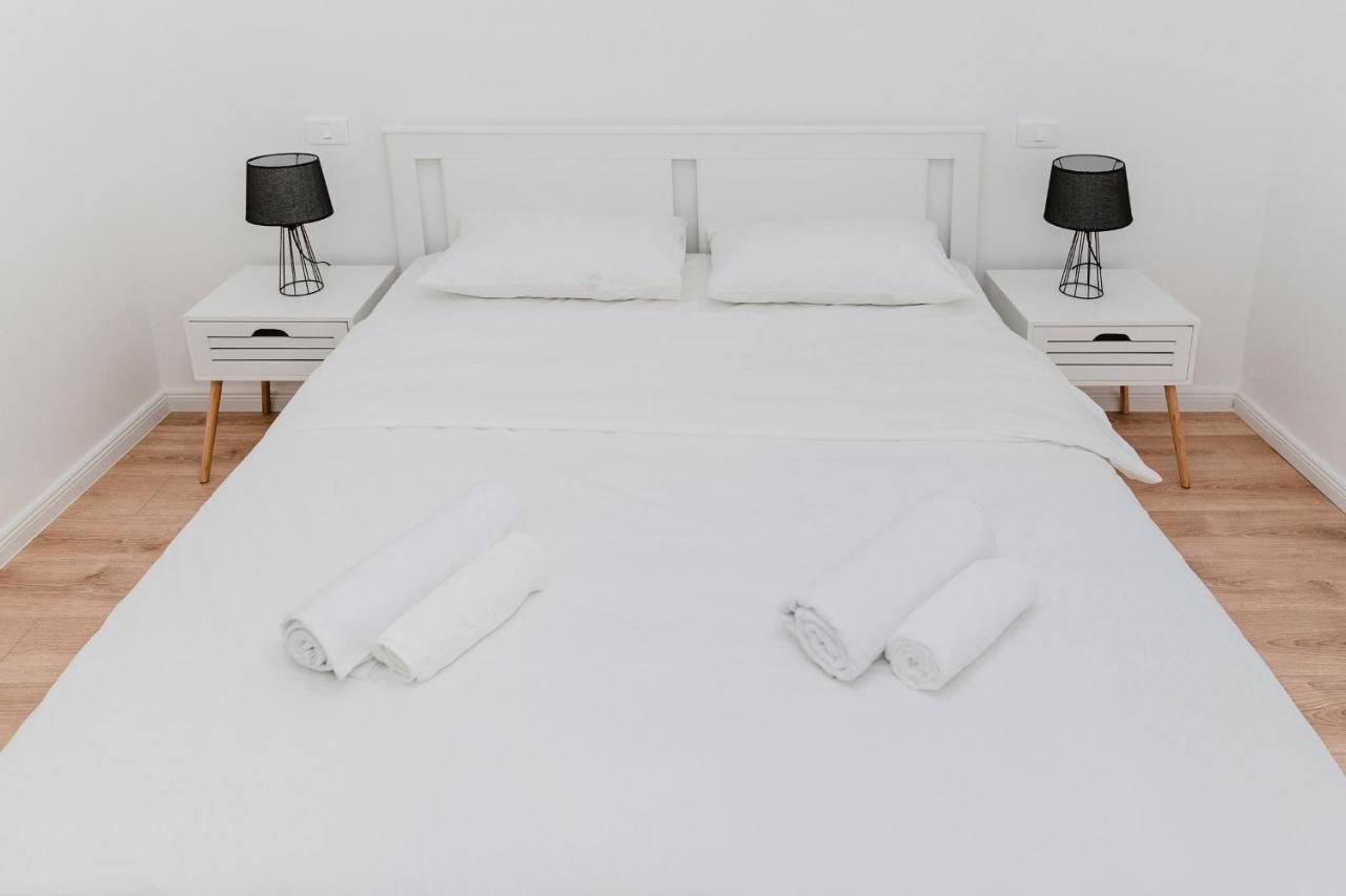 N&B Apartments Κλουζ-Ναπόκα Εξωτερικό φωτογραφία